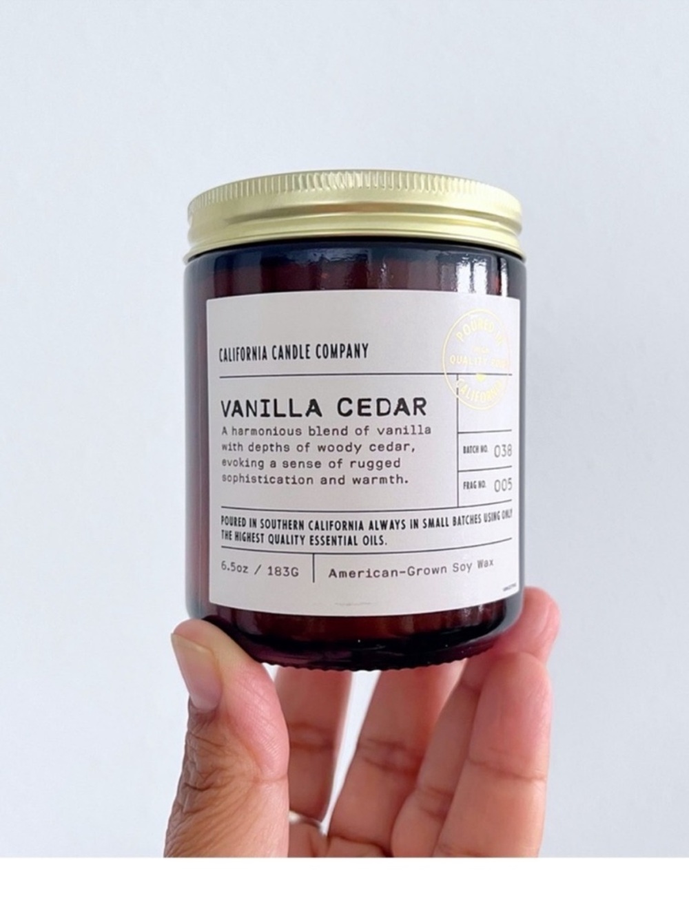 Leoben Company Vanilla Cedar Scented Soy Candle - Amber Jar